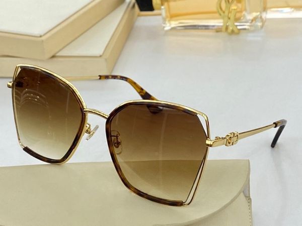 new 186 womens sunglasses men sun glasses women sunglasses fashion style protects eyes gafas de sol lunettes de soleil with box, White;black
new 186 womens sunglasses men sun glasses women sunglasses fashion style protects eyes gafas de sol lunettes de soleil with box, White;black