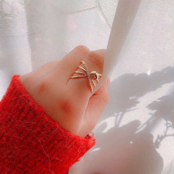 hbp fashion east gate south korea is inlaid zircon lines and layers mixed with the open index finger ring of chaozhou people, Silver
hbp fashion east gate south korea is inlaid zircon lines and layers mixed with the open index finger ring of chaozhou people, Silver