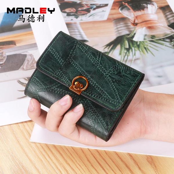 wallets wallet splicing brief paragraph little more than thirty percent leather hand bag multi-function screens card package, Red;black
wallets wallet splicing brief paragraph little more than thirty percent leather hand bag multi-function screens card package, Red;black