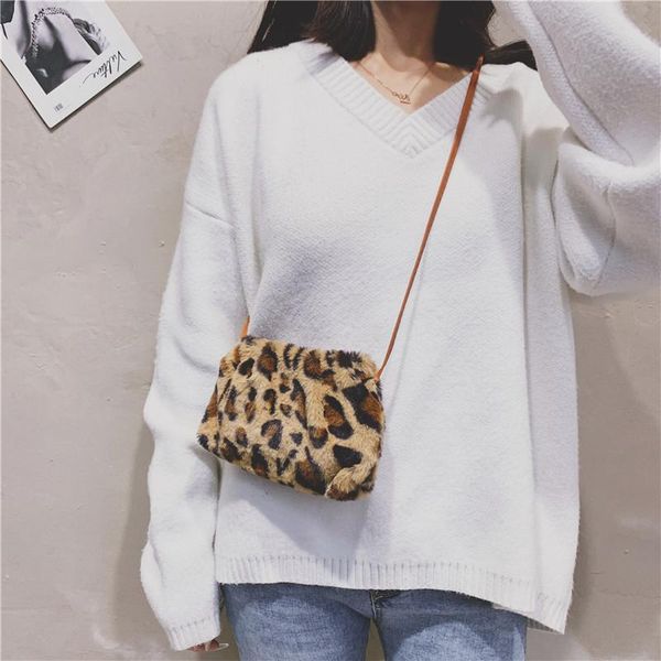 coin purse cute autumn winter furry leopard print bag plush bag small female 2021 new trendy fashion all-match crossbody
coin purse cute autumn winter furry leopard print bag plush bag small female 2021 new trendy fashion all-match crossbody