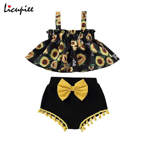 clothing sets 0-12 months girl\u2021s 2pcs summer clothes set, sunflower printed suspender skirt hem with bow decoration triangle short, White
clothing sets 0-12 months girl\u2021s 2pcs summer clothes set, sunflower printed suspender skirt hem with bow decoration triangle short, White