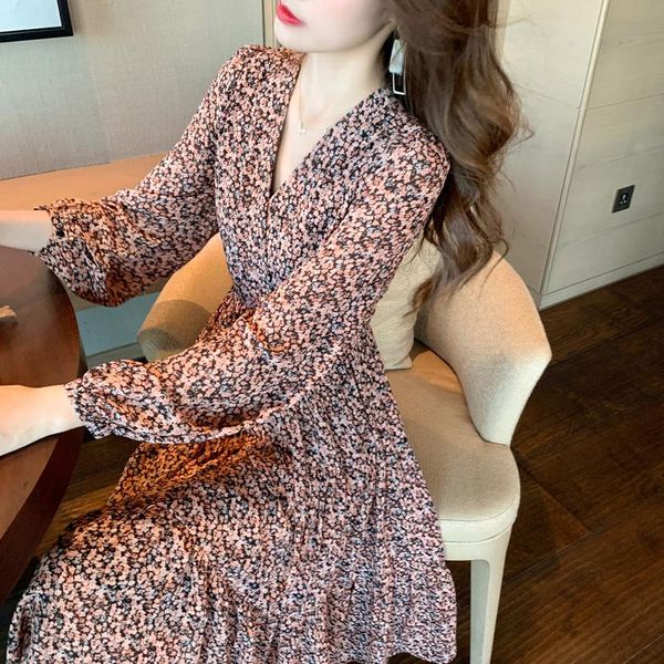 casual dresses spring 2021 small broken flower dress women long sleeve v render chiffon temperament show thin waist of the, Black;gray
casual dresses spring 2021 small broken flower dress women long sleeve v render chiffon temperament show thin waist of the, Black;gray