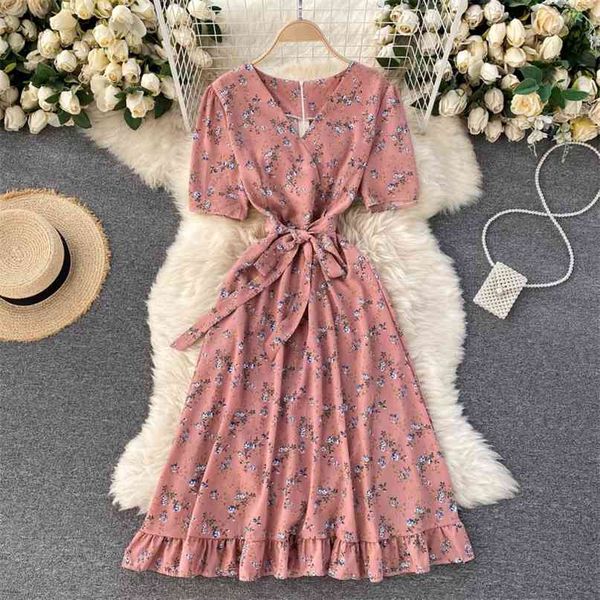 women korean fashion chiffon floral print v-neck short sleeve high waist lace-up wooden ear a-line dress vestidos r669 210527, Black;gray
women korean fashion chiffon floral print v-neck short sleeve high waist lace-up wooden ear a-line dress vestidos r669 210527, Black;gray