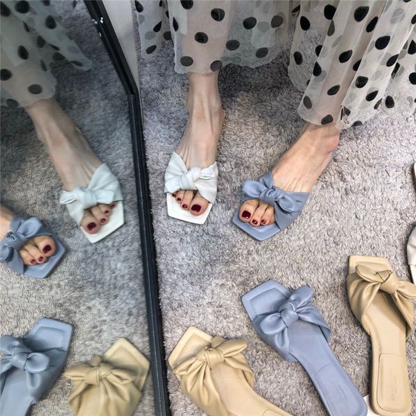 luxury slippers sandal's 2021 summer bow line fairy flat heel soft sole open toe outside wearing lazy sho, Black
luxury slippers sandal's 2021 summer bow line fairy flat heel soft sole open toe outside wearing lazy sho, Black