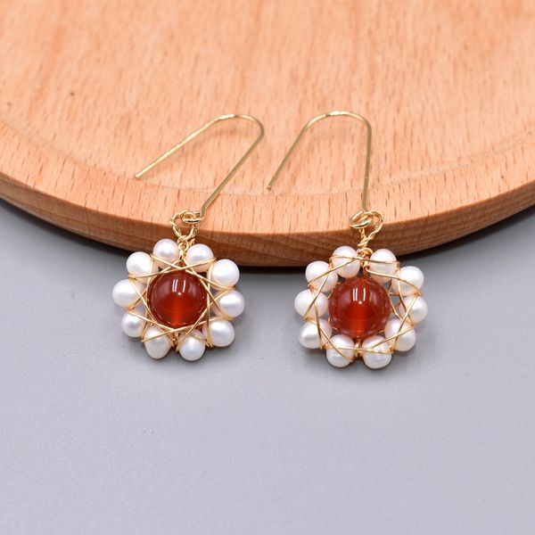 fashion crystal flower frosted drop earrings charm ladies jewelry pearly red agate ear loop girl student women wedding party gift, Golden
fashion crystal flower frosted drop earrings charm ladies jewelry pearly red agate ear loop girl student women wedding party gift, Golden