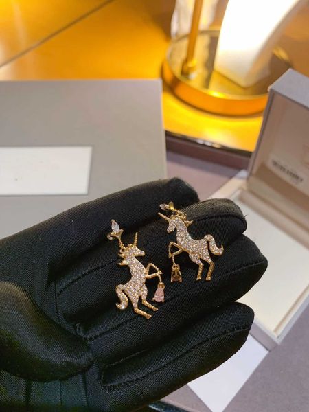 d family japanese unicorn earrings inlaid with s925 tremella nails, Golden
d family japanese unicorn earrings inlaid with s925 tremella nails, Golden