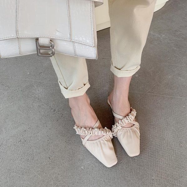 slippers ladies muller shoes comfortable and versatile simple beaded folding leather sandals baotou flip flops flat heel, Black
slippers ladies muller shoes comfortable and versatile simple beaded folding leather sandals baotou flip flops flat heel, Black