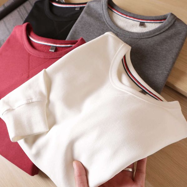 the trend of men's basic solid round collar terry pullover in autumn and winter, Black
the trend of men's basic solid round collar terry pullover in autumn and winter, Black