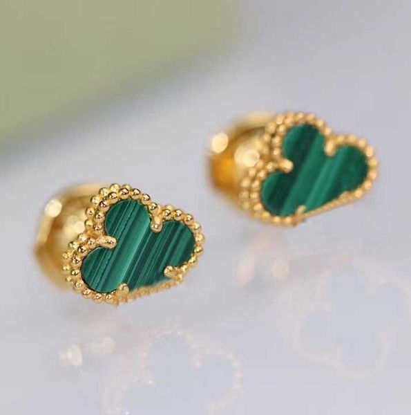 Luxurious quality 0.9cm Mini flowers stud earring with green malachite and stamp for women charm free shipping PS3411, Golden
Luxurious quality 0.9cm Mini flowers stud earring with green malachite and stamp for women charm free shipping PS3411, Golden