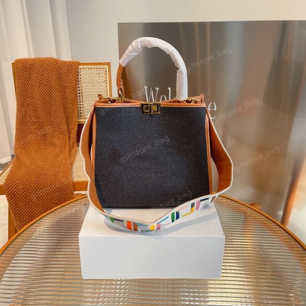 giftstore_bag fashion luxury woven handbag small tote bag detachable shoulder strap classic rotary lock clasp perforated f wallet letter pat
giftstore_bag fashion luxury woven handbag small tote bag detachable shoulder strap classic rotary lock clasp perforated f wallet letter pat