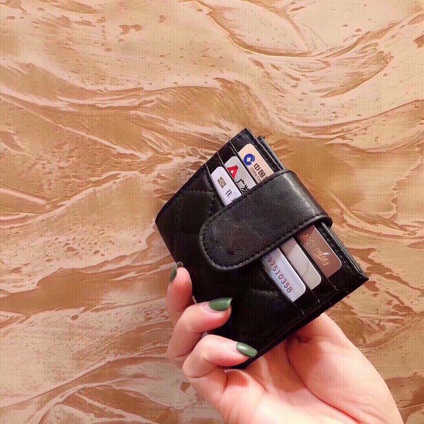 2021 fashionable and beautiful ladies famous shoulder bag leather chain messenger bag fashionable 10x91, Black
2021 fashionable and beautiful ladies famous shoulder bag leather chain messenger bag fashionable 10x91, Black