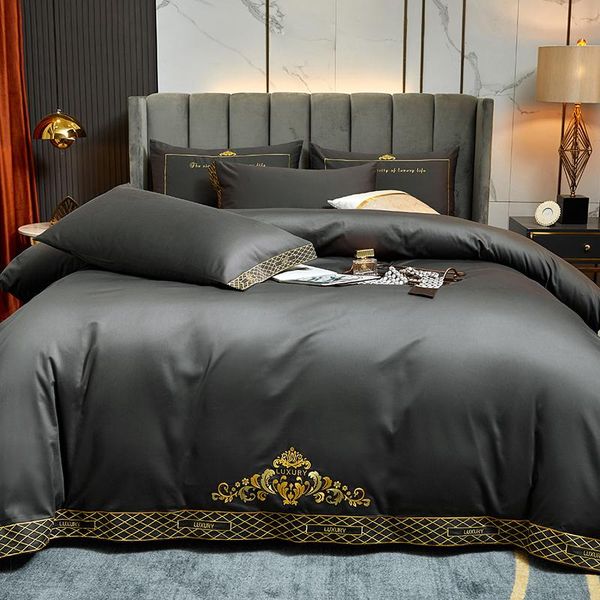bedding sets 2021 luxury egypt cotton dark grey set gold embroidery duvet cover flat sheet pillowcases 4pcs 
bedding sets 2021 luxury egypt cotton dark grey set gold embroidery duvet cover flat sheet pillowcases 4pcs