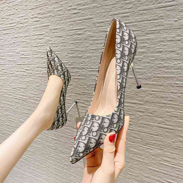 dress shoes high heels 91812 fairy french high heels thin heel pointed shallow mouth women's single shoes sier 2022, Black
dress shoes high heels 91812 fairy french high heels thin heel pointed shallow mouth women's single shoes sier 2022, Black