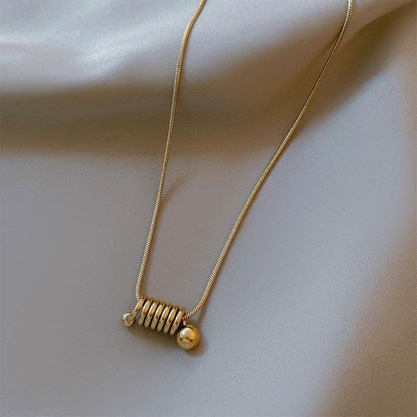 pendant necklaces spiral spring necklace wave retro geometric fashion sense clavicle chain simple temperament birthday party jewelry, Silver
pendant necklaces spiral spring necklace wave retro geometric fashion sense clavicle chain simple temperament birthday party jewelry, Silver