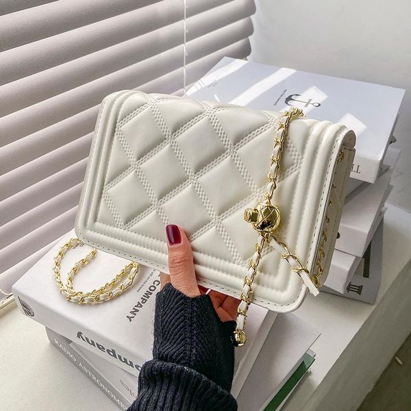 original brand diamond chain handbags 2021 new fashion messenger bag shoulder square bag underarm dual-use
original brand diamond chain handbags 2021 new fashion messenger bag shoulder square bag underarm dual-use