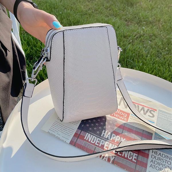 cross body 100% genuine leather women shoulder bag fashion handbag female cowhide luxury phone and purse
cross body 100% genuine leather women shoulder bag fashion handbag female cowhide luxury phone and purse
