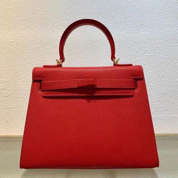 lady bag famous brand design handbags classic flower bag shoulder fashion genuine leather chains lattice
lady bag famous brand design handbags classic flower bag shoulder fashion genuine leather chains lattice