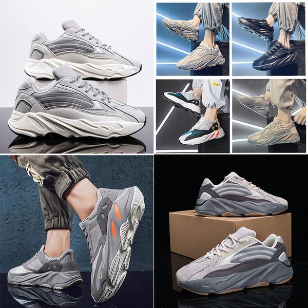 2022 running shoes mesh spring and fall breathable fluorescence lace up men women sneakers zebra reflection with box
2022 running shoes mesh spring and fall breathable fluorescence lace up men women sneakers zebra reflection with box