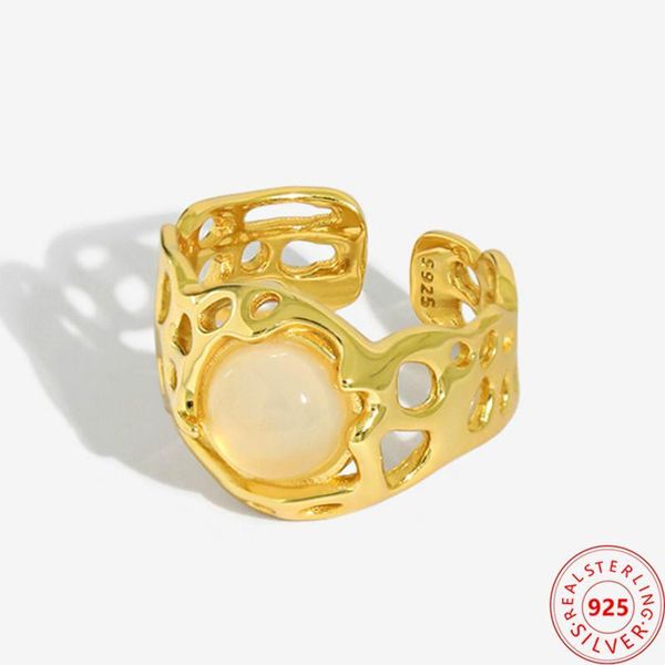 cluster rings 925 sterling silver white agate hollow wide open for women light luxury female handicraft fashion jewelry 1.6cm adjustable, Golden;silver
cluster rings 925 sterling silver white agate hollow wide open for women light luxury female handicraft fashion jewelry 1.6cm adjustable, Golden;silver