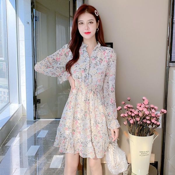 casual dresses autumn women's dress 2021 spring office lady french style vintage long sleeve floral print chiffon v-neck traf, Black;gray
casual dresses autumn women's dress 2021 spring office lady french style vintage long sleeve floral print chiffon v-neck traf, Black;gray