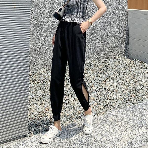hip hop high waist harem pants women joggers street style trousers pocket track pants adjustable hollow out pantalon 2021, Black;white
hip hop high waist harem pants women joggers street style trousers pocket track pants adjustable hollow out pantalon 2021, Black;white