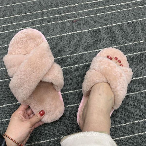 slippers 100% natural sheepskin winter warm fur women's home shoes indoor 2021 luxury wool women fashion, Black
slippers 100% natural sheepskin winter warm fur women's home shoes indoor 2021 luxury wool women fashion, Black