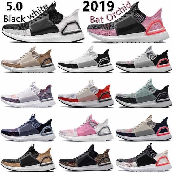 19 ultra boosts 5.0 ultraboost running shoes white black refract primeknit dark pixel men women sports trainer sneakers 36-45
19 ultra boosts 5.0 ultraboost running shoes white black refract primeknit dark pixel men women sports trainer sneakers 36-45