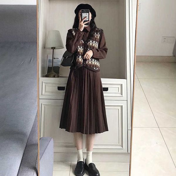 chic small fragrance fashion vt drs two-piece suit women's wear in early autumn 2021, Black;gray
chic small fragrance fashion vt drs two-piece suit women's wear in early autumn 2021, Black;gray