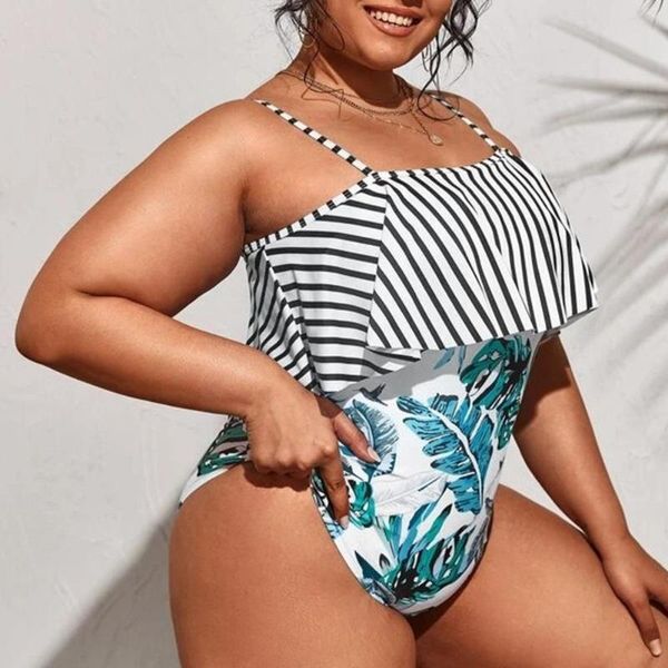 women's swimwear 2021 plus size print ruffle one piece swimsuit bathing floral strappy suit 4xl printed female large v3f3, White;black
women's swimwear 2021 plus size print ruffle one piece swimsuit bathing floral strappy suit 4xl printed female large v3f3, White;black