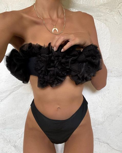 one-piece suits 2021 bikini women swimwear high waist strapless two-pieces set flower bather bathing suit
one-piece suits 2021 bikini women swimwear high waist strapless two-pieces set flower bather bathing suit