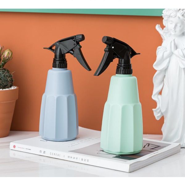 500ml home flower plants watering can garden sprinkler spraying bottle household cleaning misting tool
500ml home flower plants watering can garden sprinkler spraying bottle household cleaning misting tool