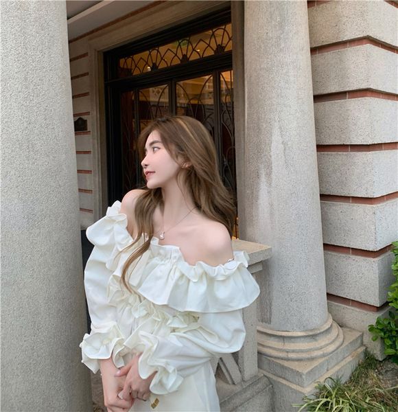 off shoulder women's autumn french design ruffle sweet super fairy white short chiffon shirt, Black;gray
off shoulder women's autumn french design ruffle sweet super fairy white short chiffon shirt, Black;gray