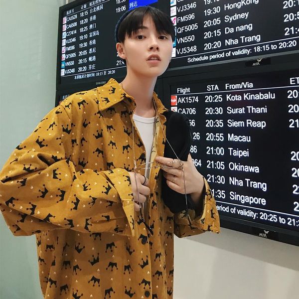 men's casual shirts 2021 autumn and winter young personality fashion corduroy loose thick printed long-sleeved shirt, White;black
men's casual shirts 2021 autumn and winter young personality fashion corduroy loose thick printed long-sleeved shirt, White;black