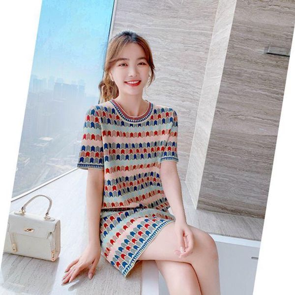 casual dresses french floral dress women's summer 2021 small slim mid length fresh skirt, Black;gray
casual dresses french floral dress women's summer 2021 small slim mid length fresh skirt, Black;gray