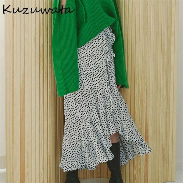 kuzuwata winter fashion women jupes japanese sweet mujer faldas high waist irregular slit printed mid calf skirts 211124, Black
kuzuwata winter fashion women jupes japanese sweet mujer faldas high waist irregular slit printed mid calf skirts 211124, Black