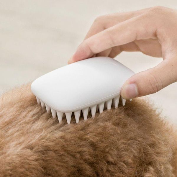 pet dog silicone hair comb dog massage comb stroking cat to float hair pet bath brush
pet dog silicone hair comb dog massage comb stroking cat to float hair pet bath brush