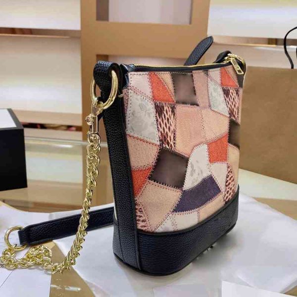 matching c family color bags wholesale akend onthego bucket zipper casual splicin zhouzhoubao123 saddle bag quilted handbags, Black
matching c family color bags wholesale akend onthego bucket zipper casual splicin zhouzhoubao123 saddle bag quilted handbags, Black