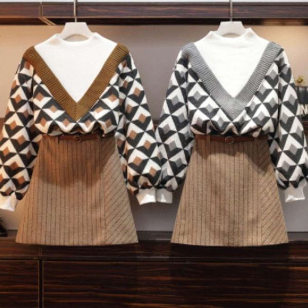 temperament new fat winter sister autumn short skirt 2020 suit large women's dress foreign style show thin age reduction splicing two p, Black;gray
temperament new fat winter sister autumn short skirt 2020 suit large women's dress foreign style show thin age reduction splicing two p, Black;gray