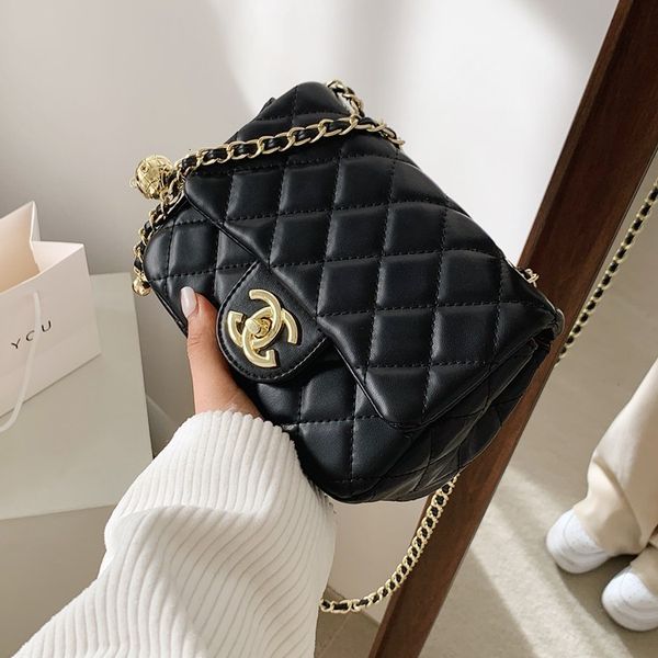 bag female 2021 summer fashion embroidered thread chain single shoulder bag buckle xiangfeng small square messenger
bag female 2021 summer fashion embroidered thread chain single shoulder bag buckle xiangfeng small square messenger