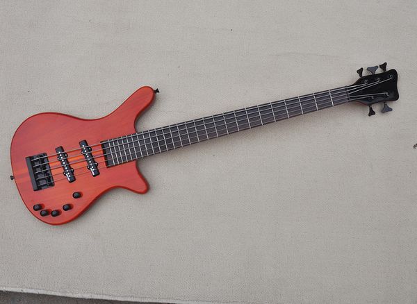 5 strings electric bass guitar with 26 frets.rosewood fingerboard,neck through body,mahogany body,can be customized
5 strings electric bass guitar with 26 frets.rosewood fingerboard,neck through body,mahogany body,can be customized