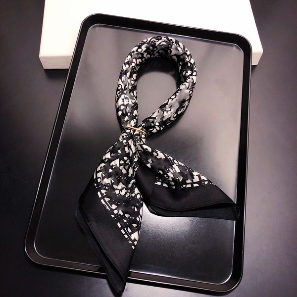 wholesale original fashion beautiful silk handbag headbands horse scarf women grade bag hair bands 50x50cm, Blue;gray
wholesale original fashion beautiful silk handbag headbands horse scarf women grade bag hair bands 50x50cm, Blue;gray