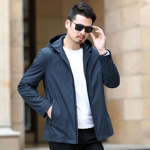 middle-aged men's autumn jacket 2021 spring and korean casual thin 30-50 years old hooded windbreaker jackets, Black;brown
middle-aged men's autumn jacket 2021 spring and korean casual thin 30-50 years old hooded windbreaker jackets, Black;brown