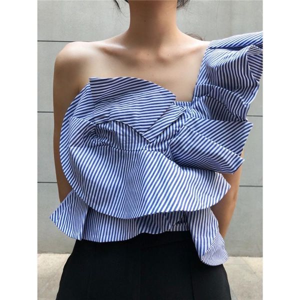 2021 new strapless backless simple design sense flower shirt female temperament wild sleeveless summer, White
2021 new strapless backless simple design sense flower shirt female temperament wild sleeveless summer, White