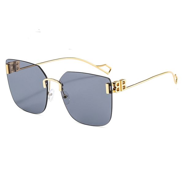 2021 brand design oversized frame women sunglasses fashion retro luxury ladies driving travel in summer uv400 sun glasses goggle, White;black
2021 brand design oversized frame women sunglasses fashion retro luxury ladies driving travel in summer uv400 sun glasses goggle, White;black