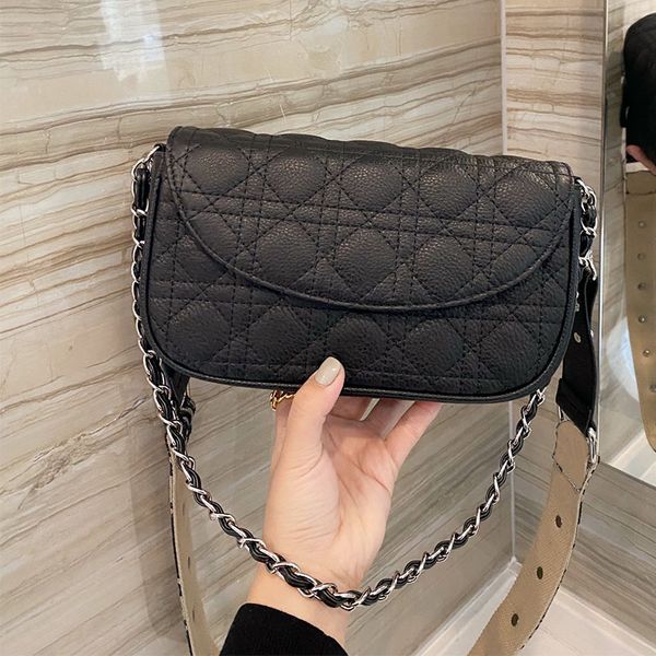 3a black classic vintage ladies luxury leather 24cm ladies handbag wallet leather crossbody bag fashion designer chain shoulder bag
3a black classic vintage ladies luxury leather 24cm ladies handbag wallet leather crossbody bag fashion designer chain shoulder bag