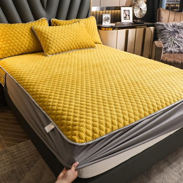 sheets & sets winter warm bedspreads velvet quilted non-slip fitted sheet elastic band mattress cover with side pockets place mobile phone
sheets & sets winter warm bedspreads velvet quilted non-slip fitted sheet elastic band mattress cover with side pockets place mobile phone