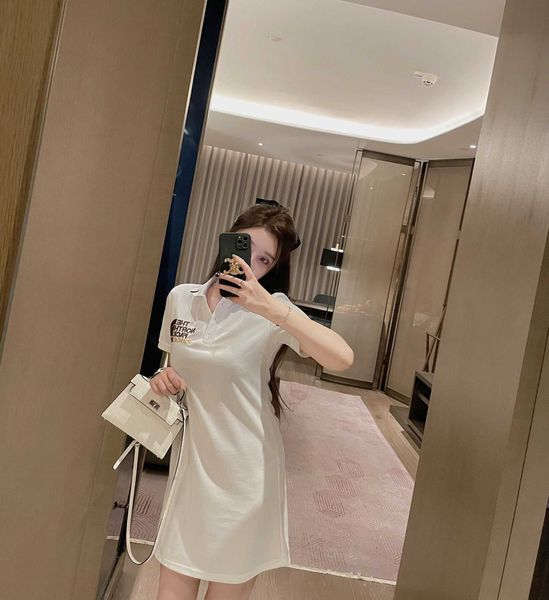 summer 21 women's casual drs mid length embroidered solid polo lapel skirt, Black;gray
summer 21 women's casual drs mid length embroidered solid polo lapel skirt, Black;gray