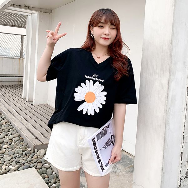 new fashion south version of the large size short sleeve summer v collar relaxed small daisy t-shirt vcyt, White
new fashion south version of the large size short sleeve summer v collar relaxed small daisy t-shirt vcyt, White