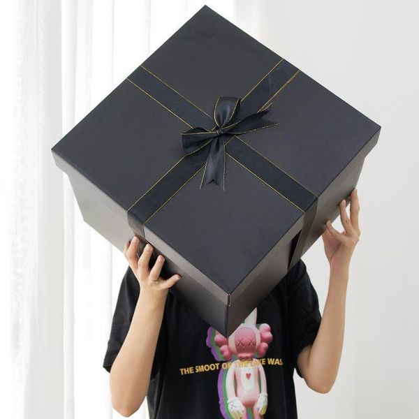 gift wrap wholesale large capacity box to send boyfriend birthday blind airdrop game.
gift wrap wholesale large capacity box to send boyfriend birthday blind airdrop game.