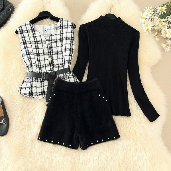 women's tracksuits women 2021 autumn winter 3pcs sets female fashion plaid vest + +long sleeve knitted sweater shorts suits lady casual, Gray
women's tracksuits women 2021 autumn winter 3pcs sets female fashion plaid vest + +long sleeve knitted sweater shorts suits lady casual, Gray